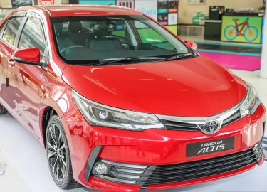 Toyota Corolla Altis 2017 có giá hơn 28.000 USD ở Malaysia