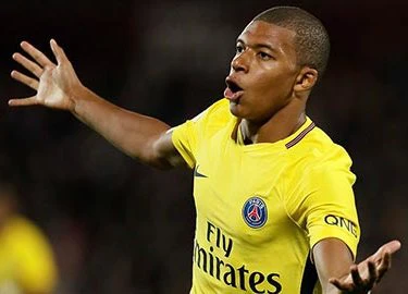 Mbappe được đồng đội ví với Ninja Rùa