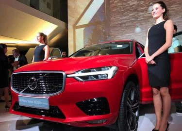 Volvo XC60 2018 đến Đông Nam Á, giá từ 3,8 tỷ đồng