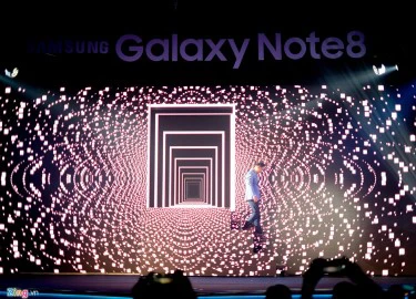 Hình ảnh ấn tượng trong buổi ra mắt Galaxy Note 8 tại Việt Nam