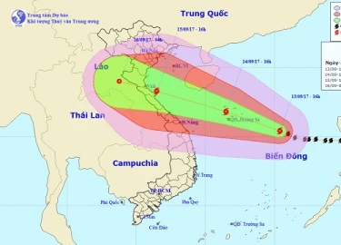 Nóng 24h qua: Bão số 10 tăng cấp, Việt Nam ra cảnh báo nguy hiểm