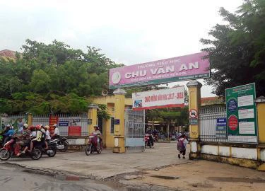 Thông tin học sinh lớp 1 đóng hơn 16 triệu đồng: "Không chính xác"