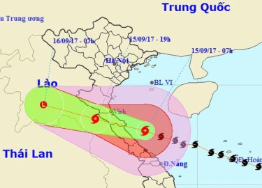 Bão số 10 đã vào vùng biển Hà Tĩnh - Quảng Trị