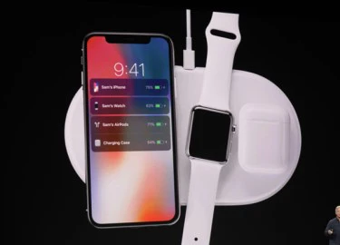 Cái giá không tưởng của iPhone X và canh bạc của Apple