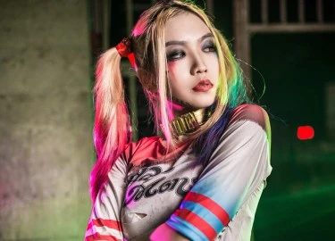 Cùng ngắm cosplay Harley Quiin đầy ma mị và quyến rũ