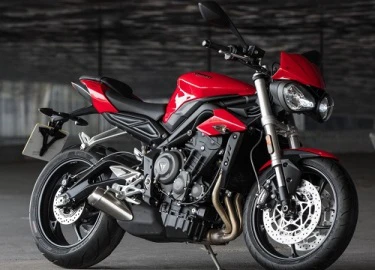 Triumph Street Triple 765 S 2017 ra mắt tại Malaysia, giá 287 triệu đồng