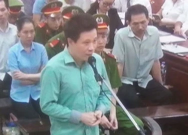 Hà Văn Thắm muốn để vợ ở tù vì "ở tù sướng hơn ở ngoài"