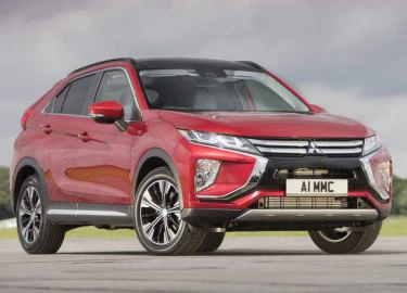 Mitsubishi Eclipse Cross hoàn toàn mới giá 652 triệu đồng