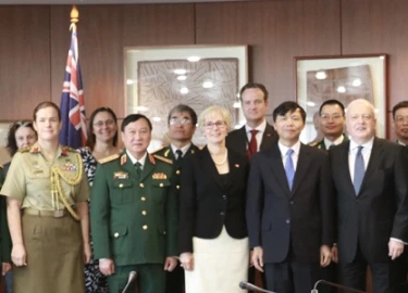 Australia mong ASEAN-Trung Quốc sớm đạt được COC