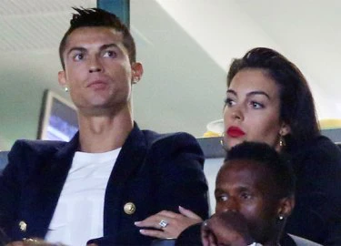 C. Ronaldo chọn ngày cưới sau World Cup 2018