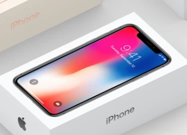 Hộp đựng iPhone X khoe màn hình tràn viền