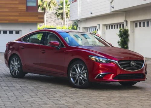 Mazda6 2017.5: Bản nâng cấp vội vã, giá từ 500 triệu đồng