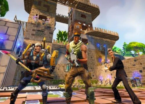 Fortnite Battle Royale mạnh tay, khoá thẳng cổ cả nghìn tên hacker