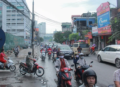 "Nút thắt cổ chai" đường Trường Chinh giải tỏa: Người vui kẻ buồn