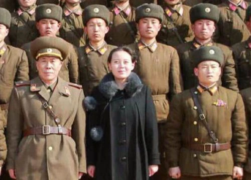 Bật mí về người em gái quyền lực Kim Jong-un hết lòng tin tưởng