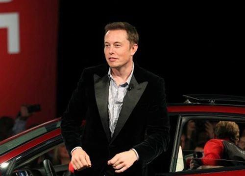 Quá khứ bị bắt nạt làm thay đổi cuộc đời tỷ phú Elon Musk