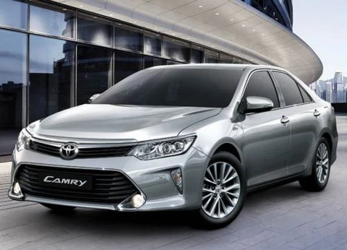 Toyota Camry 2017 ở Việt Nam giá từ 997 triệu đồng