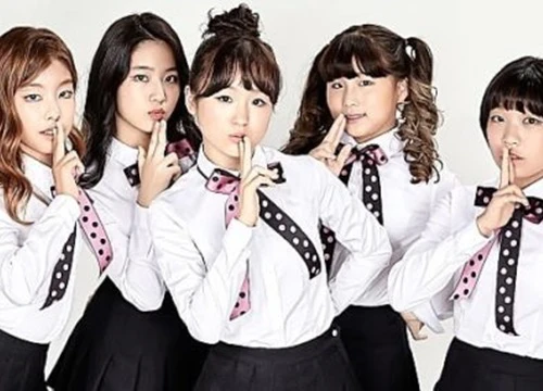 Girlgroup tân binh Kpop gây choáng với độ tuổi ra mắt trung bình là 12,6