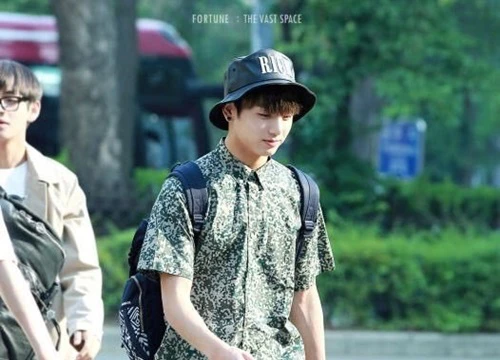 Muốn gặp được Jungkook (BTS) ngay lập tức, hãy hỏi bí quyết của fan Singapore này !!!