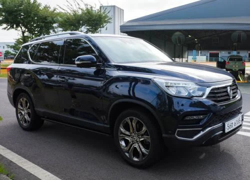 SsangYong Rexton 2018 ở Việt Nam chốt giá 1,08 tỷ đồng