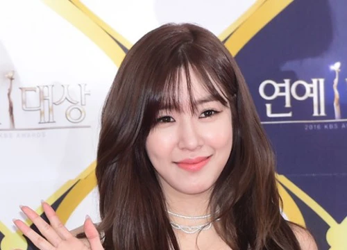 Tiffany viết gì trên blog khi lần đầu tiên biết mình debut cùng SNSD?