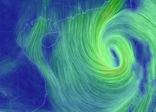 Bão số 11 giật cấp 15, hướng di chuyển siêu dị