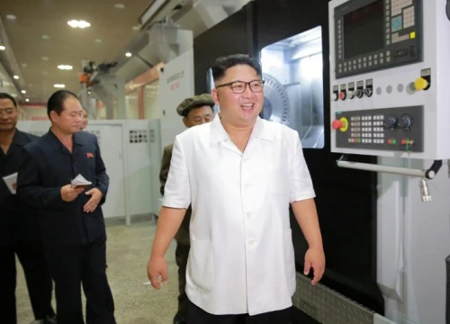 Cỗ máy bí mật giúp Kim Jong-un chế tạo bom hạt nhân