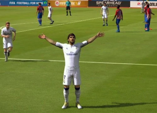 FIFA Online 3: Raul Gonzalez mùa CC: "chúa nhẫn của các Madridista"