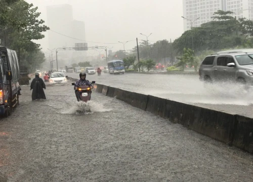 Vì đâu đường Nguyễn Hữu Cảnh cùng máy bơm khủng "thất thủ"?