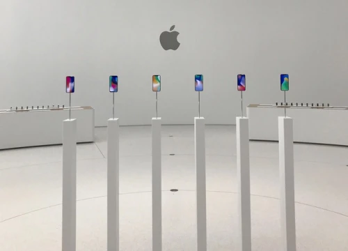 iPhone X được trưng bày tại hội trường Steve Jobs