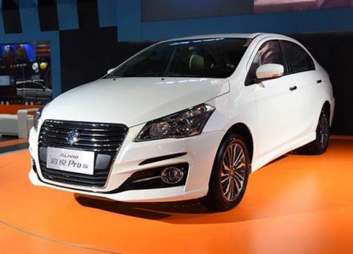 Suzuki Ciaz 2017 có giá từ 324 triệu đồng