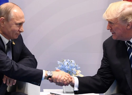 Tổng thống Putin: Ông Trump cần được tôn trọng