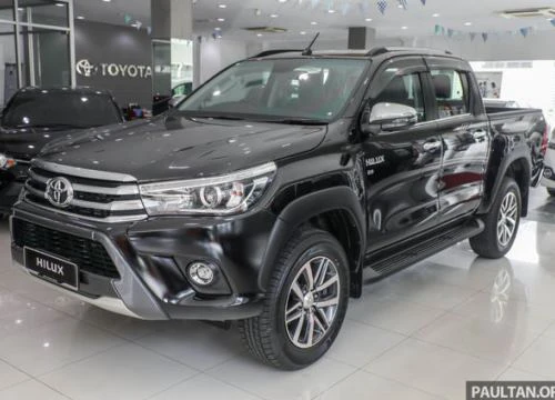 Toyota Hilux nâng cấp có giá từ 469 triệu đồng