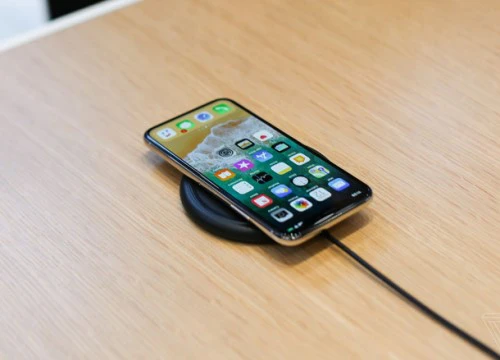 Apple sẵn sàng bán iPhone X từ 3/11