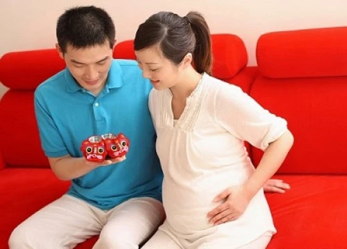 'Chồng chị chả có quan hệ gì với tôi cả, chỉ là chúng tôi có với nhau một đứa con'