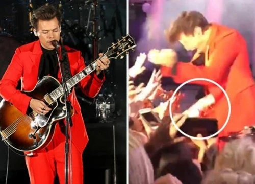 Đang vô tư biểu diễn, Harry Styles bất ngờ bị fan cuồng quấy rối tình dục ngay trên sân khấu