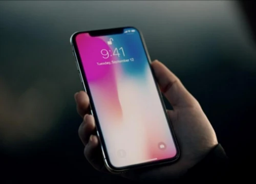 Lượng iPhone X xuất xưởng dự báo tiếp tục giảm