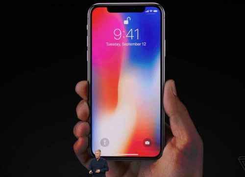 iPhone X vừa cho đặt trước đã hết hàng sau vài phút