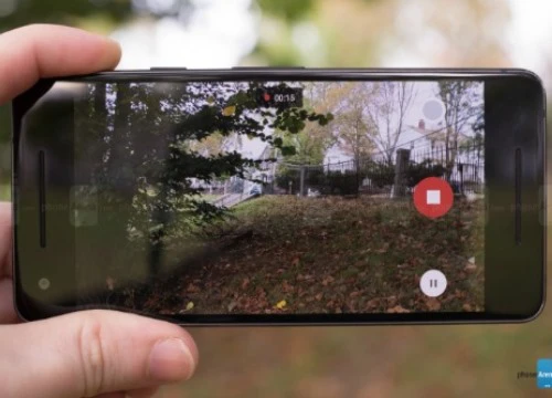 Google Pixel 2 XL gặp lỗi về âm thanh khi quay video