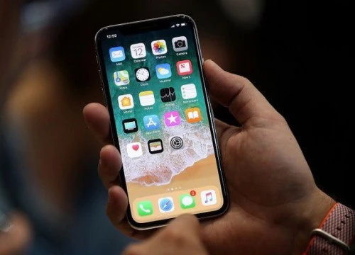 iPhone X giảm gần 20 triệu đồng sau 5 giờ xuất hiện tại Việt Nam