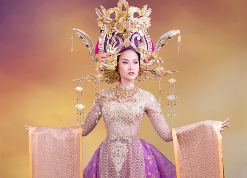 Khánh Ngân mang trang phục dân tộc lấy cảm hứng từ vẻ đẹp Nam Phương Hoàng hậu dự thi Miss Globe 2017