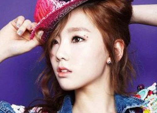 Taeyeon đăng ảnh chúc mừng MV SNSD đạt 200 triệu lượt xem, và không quên &#8220;dằn mặt&#8221; SM!