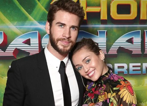 Miley Cyrus và Liam Hemsworth đã làm đám cưới bí mật từ 6 tháng trước?