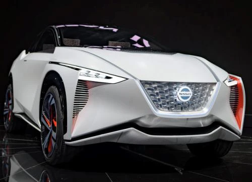 Nissan trình diễn crossover tự lái IMx Concept