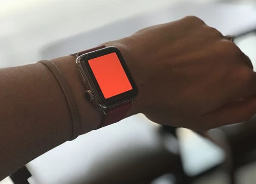 Biến Apple Watch thành đèn pin chiếu sáng