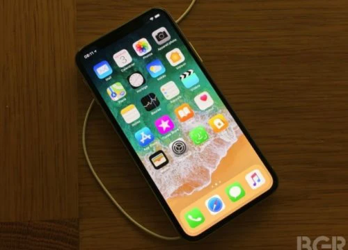 Dân Mỹ đang "phát cuồng" vì iPhone X