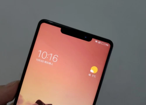 Đây là chiếc smartphone đẹp không kém iPhone X, giá rẻ hơn nhiều