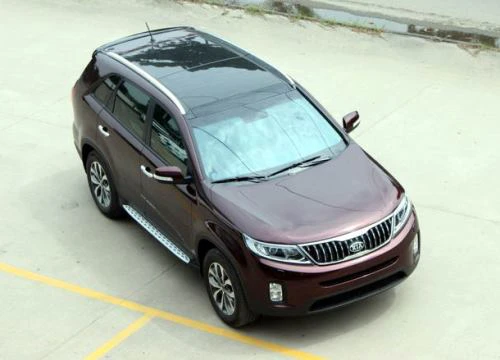 Giá từ 789 triệu đồng, Kia Sorento ở Việt Nam có gì?