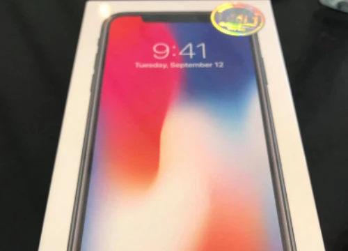 iPhone X sẽ bán chính hãng tại Việt Nam cuối tháng 12