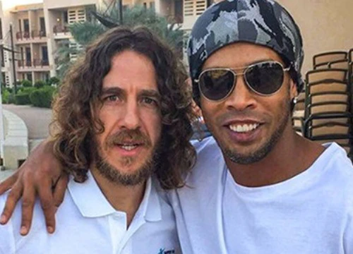 Ronaldinho & Puyol tham gia trận đấu từ thiện tại Mexico